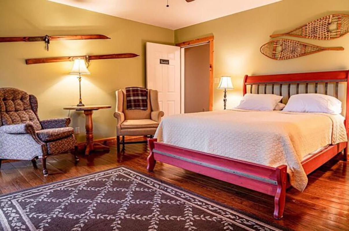 Point Au Roche Lodge แพลตส์เบิร์ก ภายนอก รูปภาพ